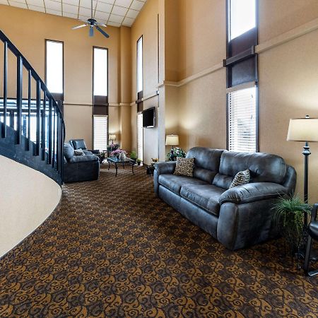Rodeway Inn South Hutchinson Esterno foto